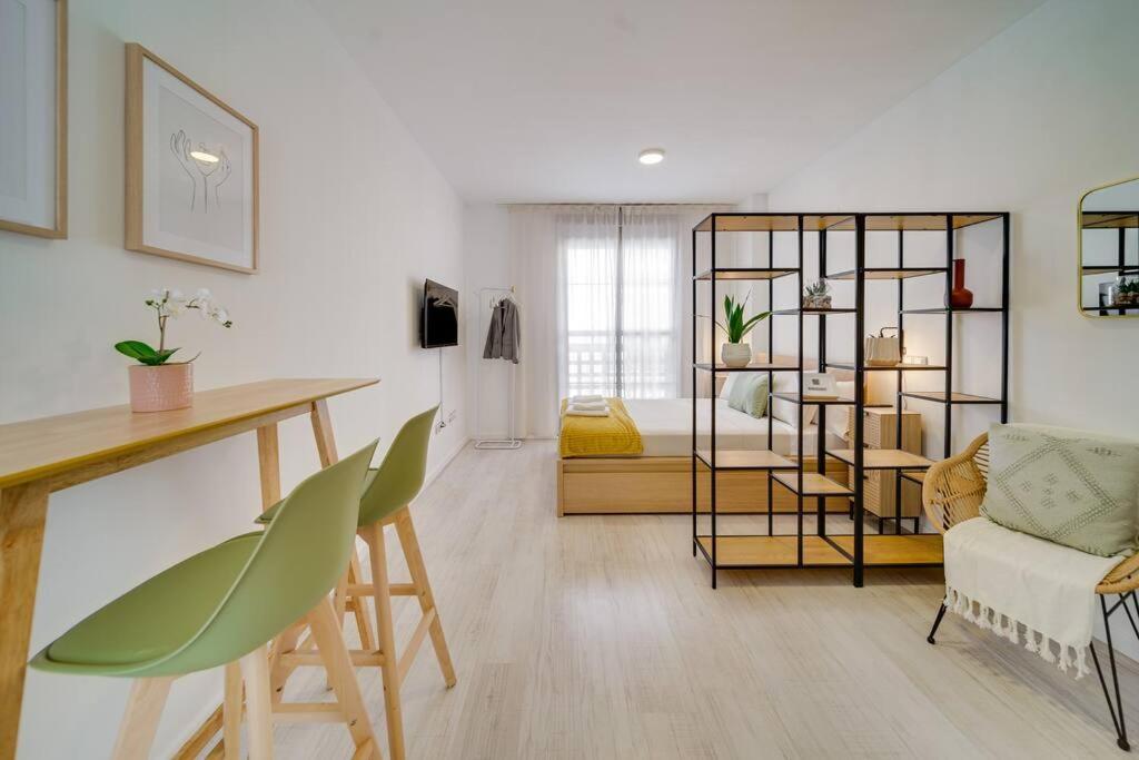 Sophisticated Studio In The Center Of マラガ エクステリア 写真